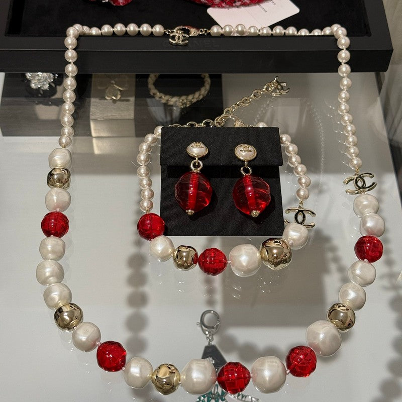 Chanel Red Crystal Pearl 18K Gold Necklace