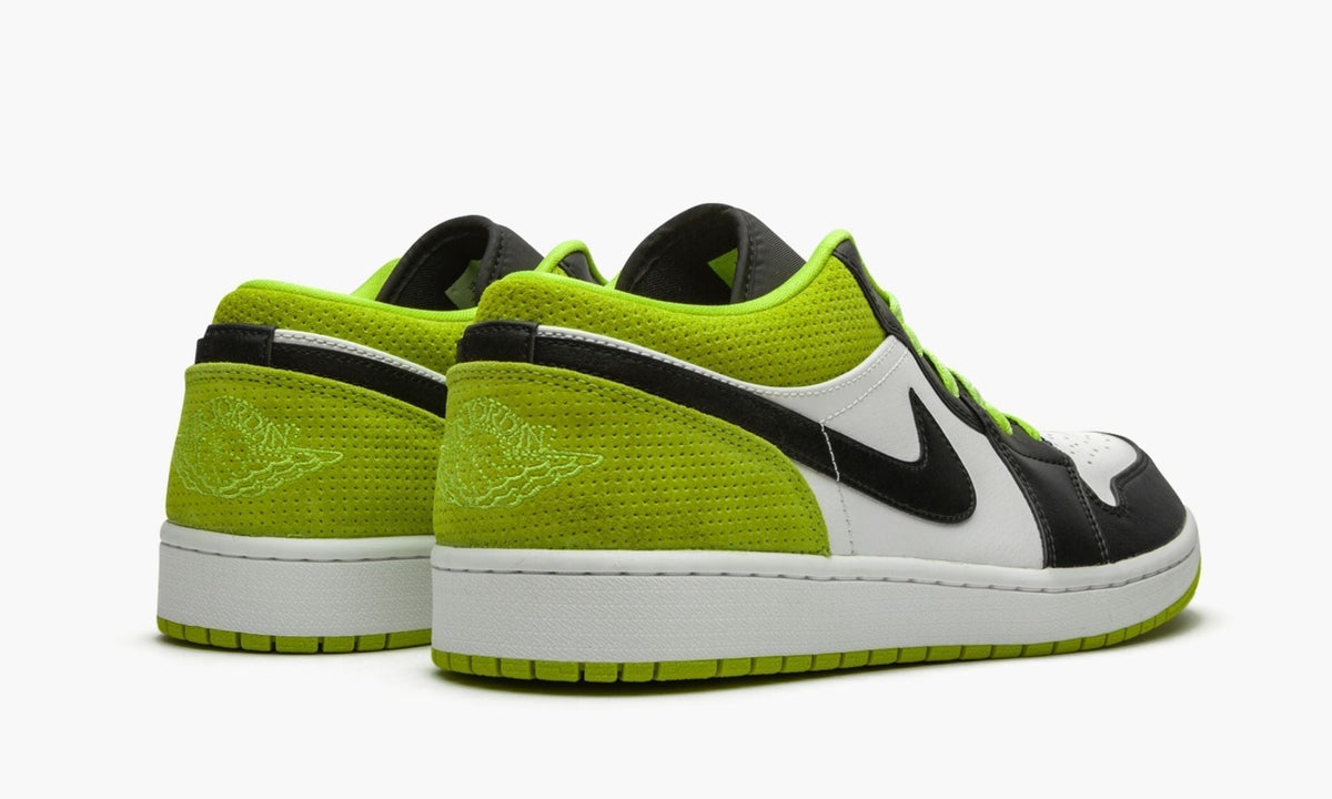 Jordan 1 Low "Black Cyber" Sneakers