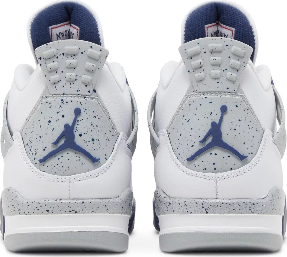 Jordan 4 Retro Midnight Navy Sneakers