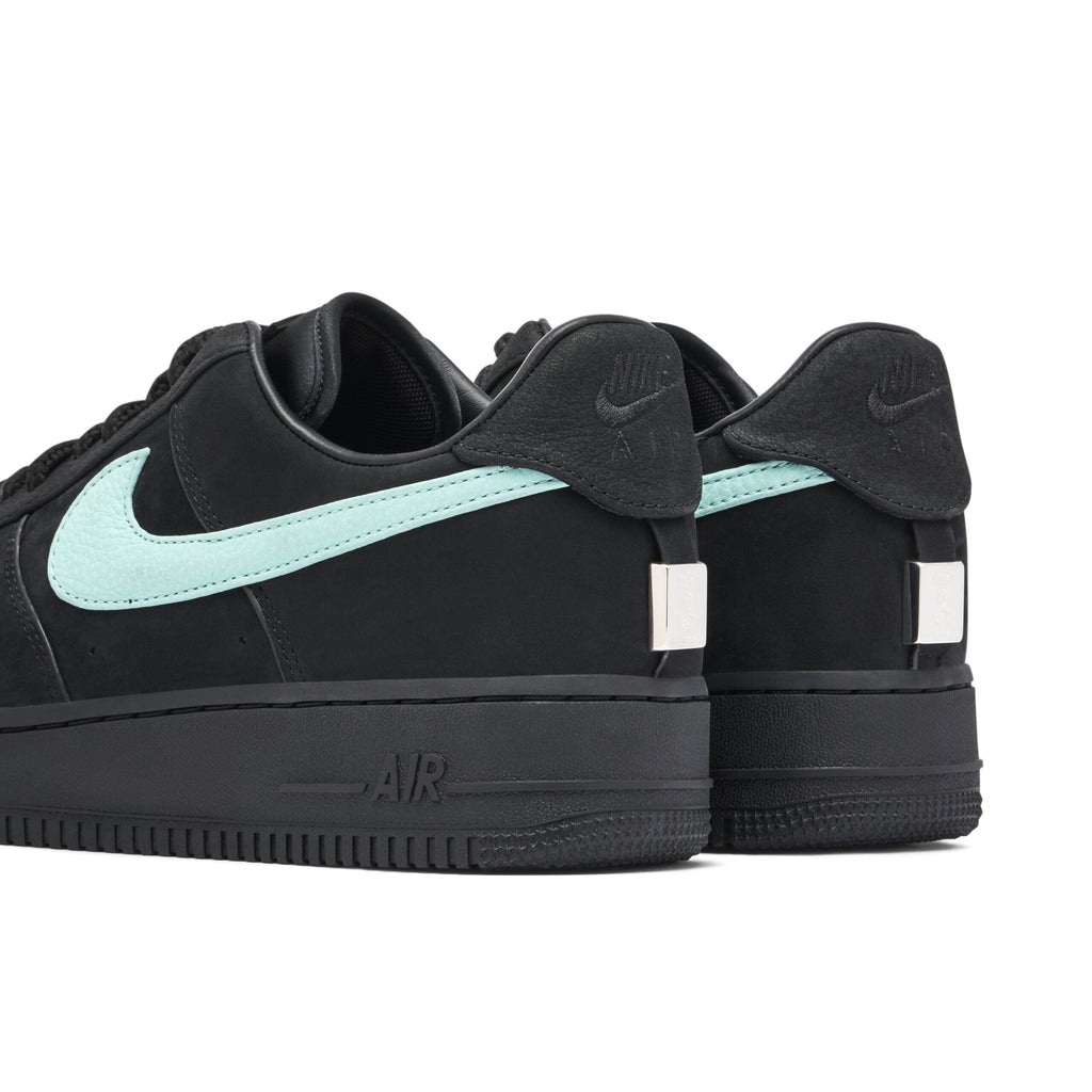 Nike Air Force 1 Low x Tiffany & Co. Tiffany Blue Sneakers