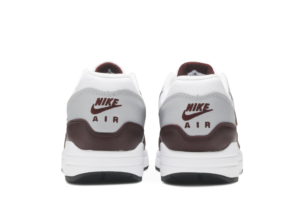 Nike Air Max 1 Mystic Dates Sneakers