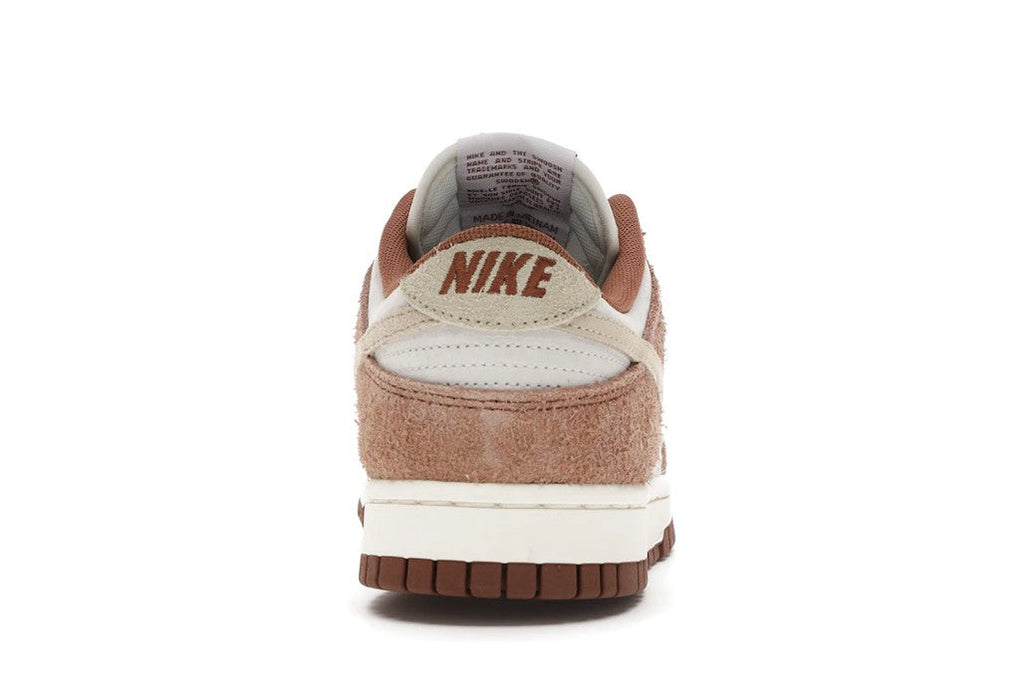 Nike Dunk Low Medium Curry Sneakers