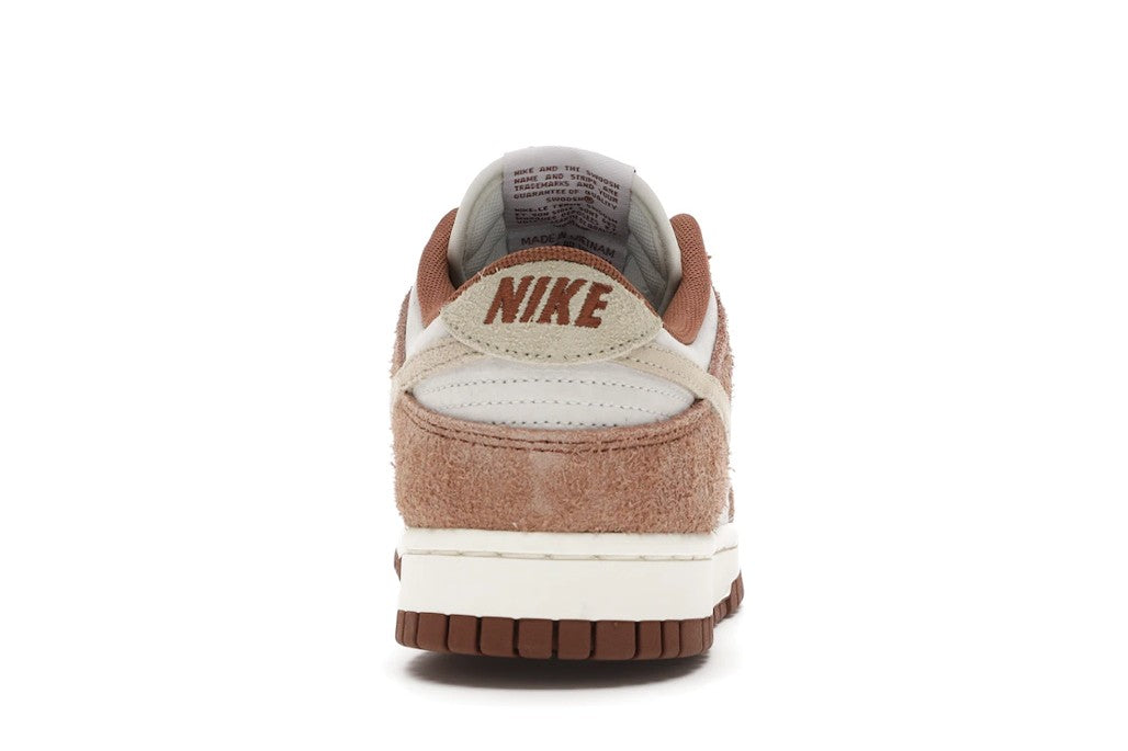 Nike Dunk Low Medium Curry Sneakers