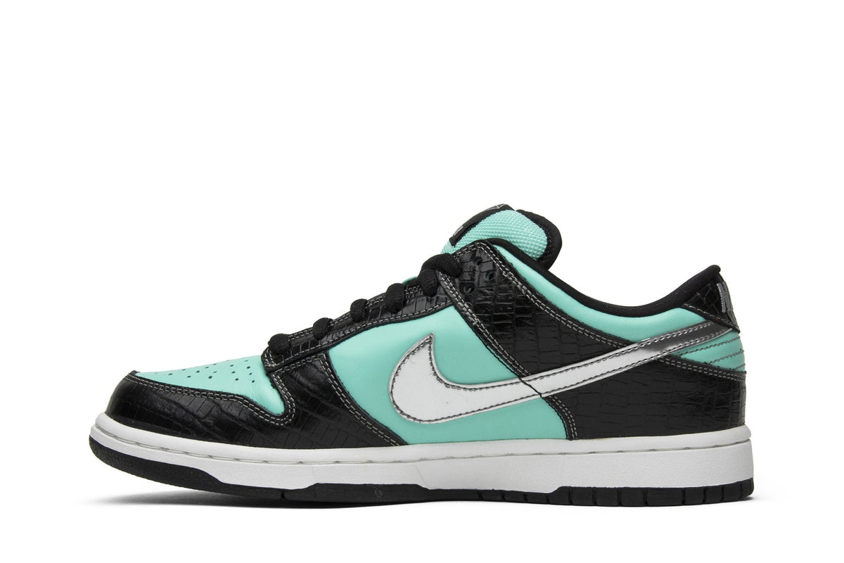 Nike Dunk Low Pro SB x Diamond Supply Co. Tiffany Sneakers