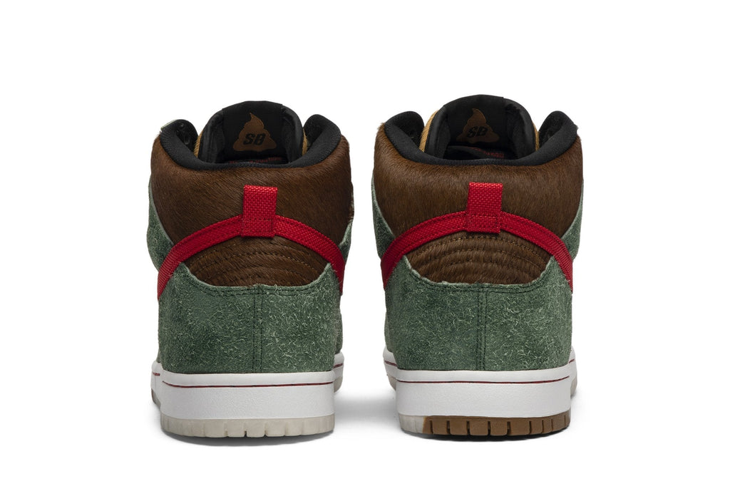 Nike SB Dunk High Dog Walker Sneakers