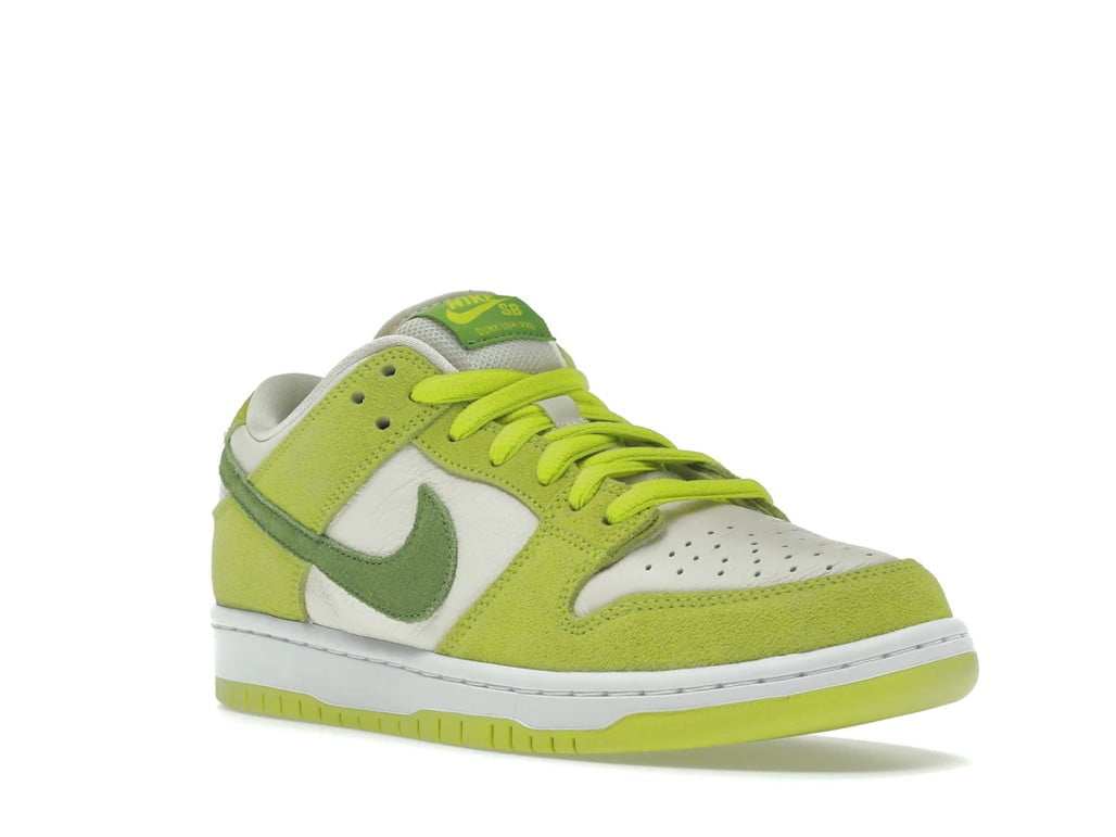 Nike SB Dunk Low Green Apple Sneakers