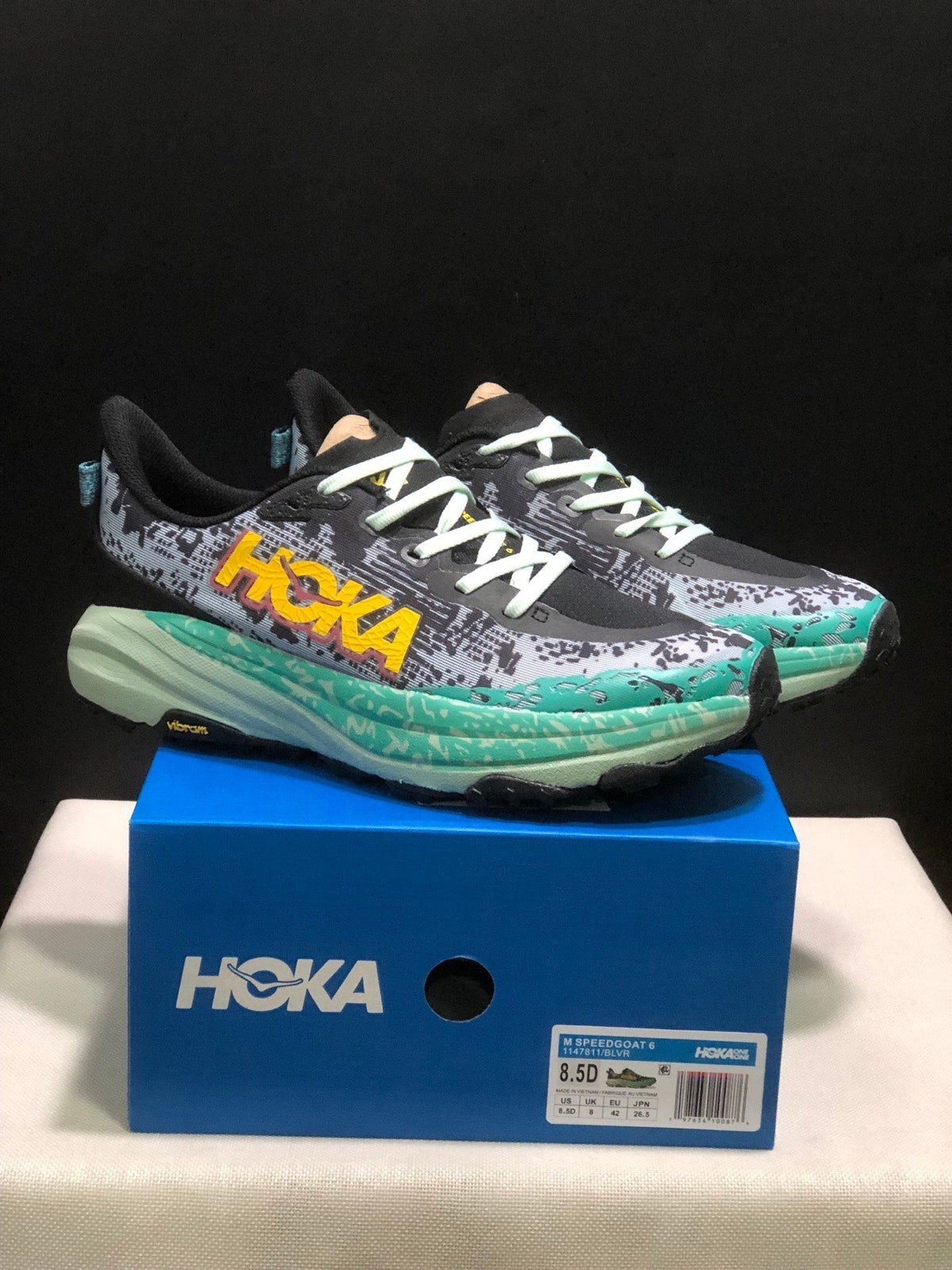HOKA ONE ONE Speedgoat 6 Trail Running Shoes