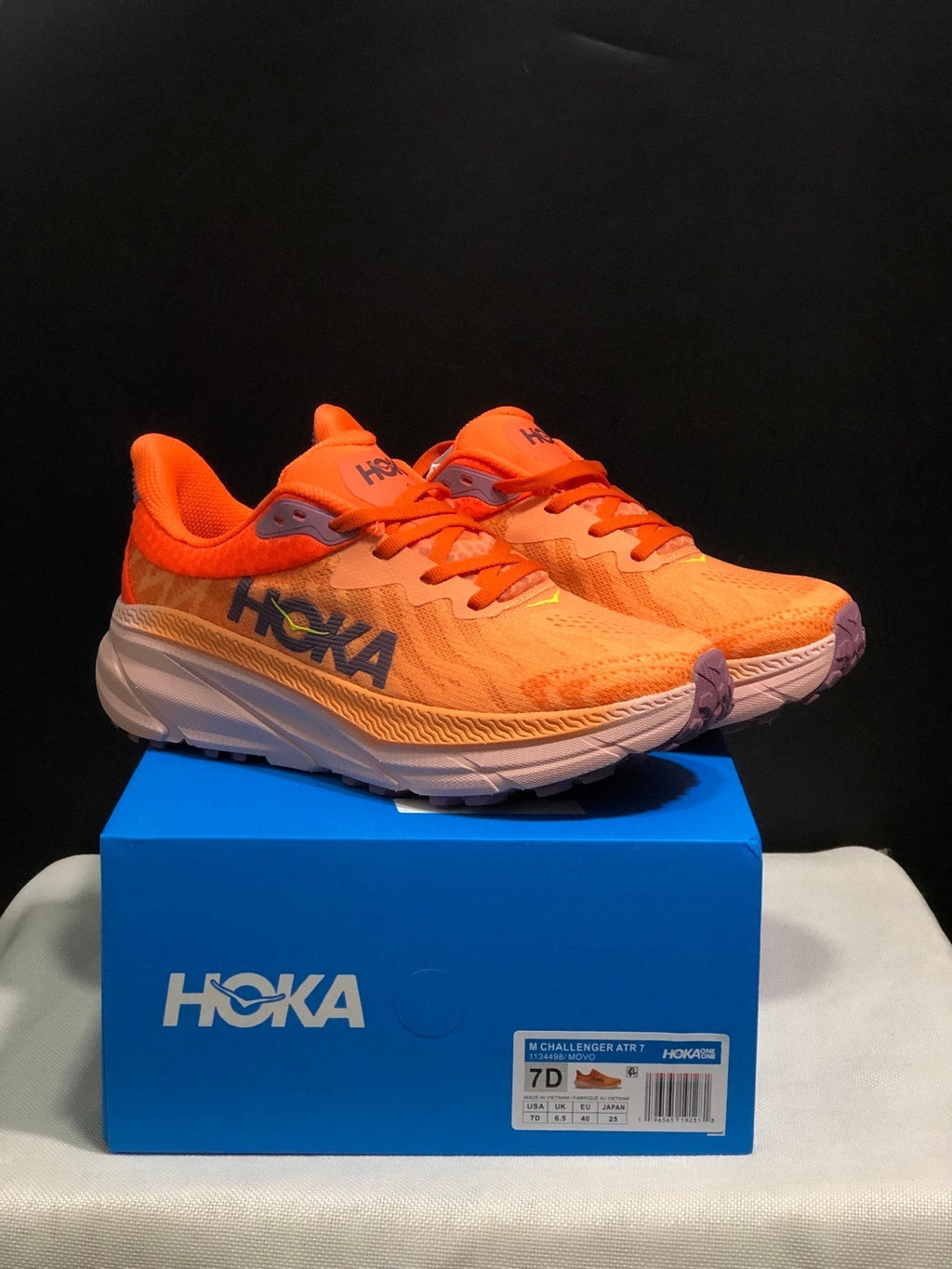 HOKA ONE ONE Challenger 7 Trail Running Shoes